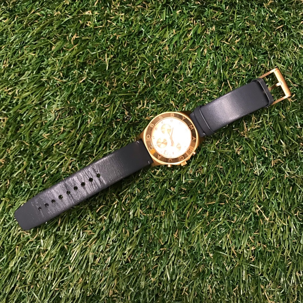🚨SOLD 🚨⁉️MARC Jacobs watch